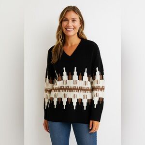 Old Navy V-Neck Heavy Soft Boho Rustic Sweater Black White Brown Neutral Print